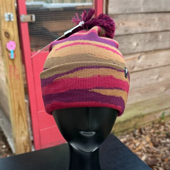 Mountain Hardwear Gas Station Eco Pom Pom Beanie Cap Unisex Multicolor New - Picture 1 of 6